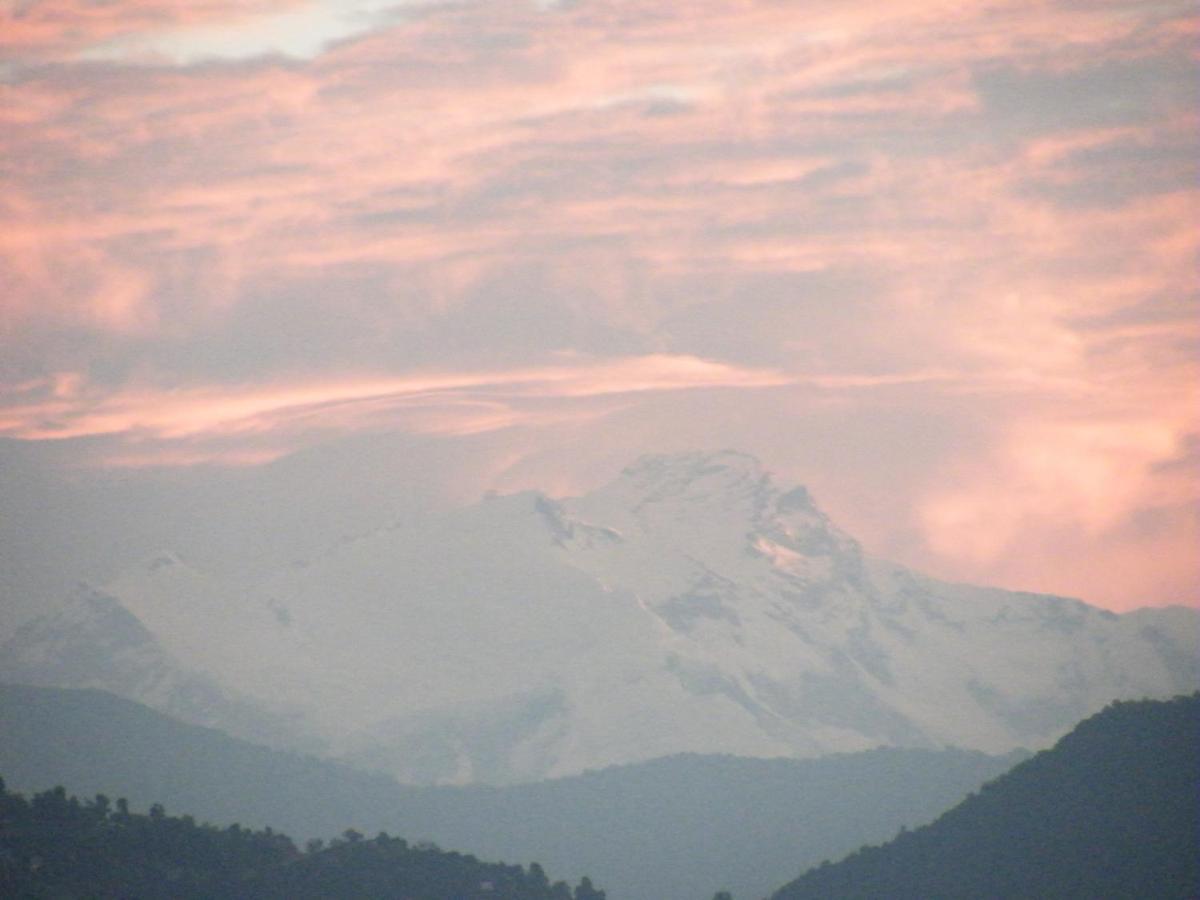 Pokhara Abroad Inn Quarto foto